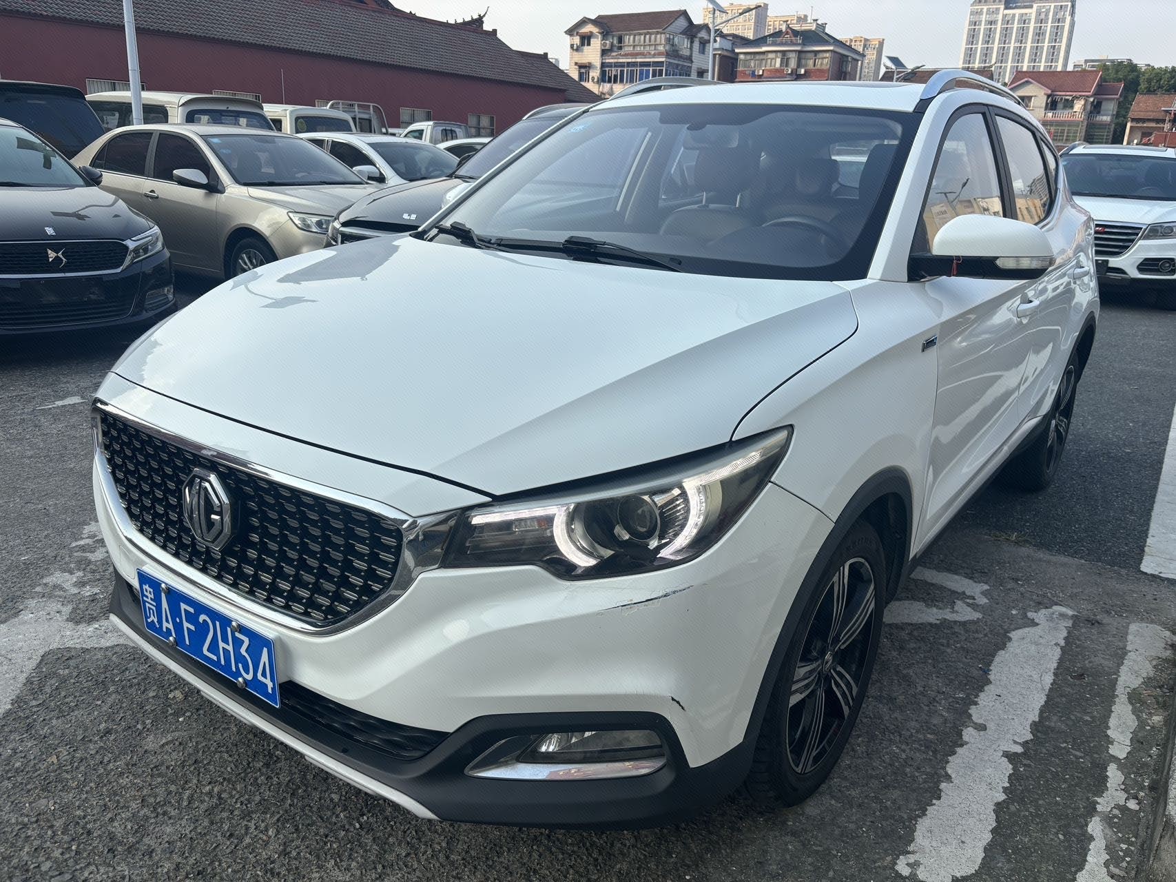 MG ZS 2018 صورة سيارة 