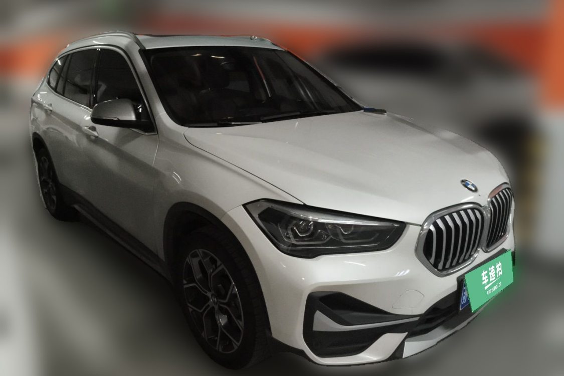 BMW X1 2021 car image #2