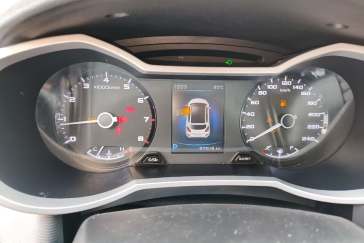 GEELY Emgrand GS 2018 car image #16