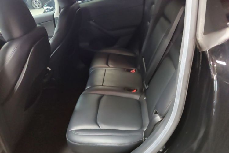 Tesla Model Y 2022 #17 Tesla Model Y 2022 car image #17