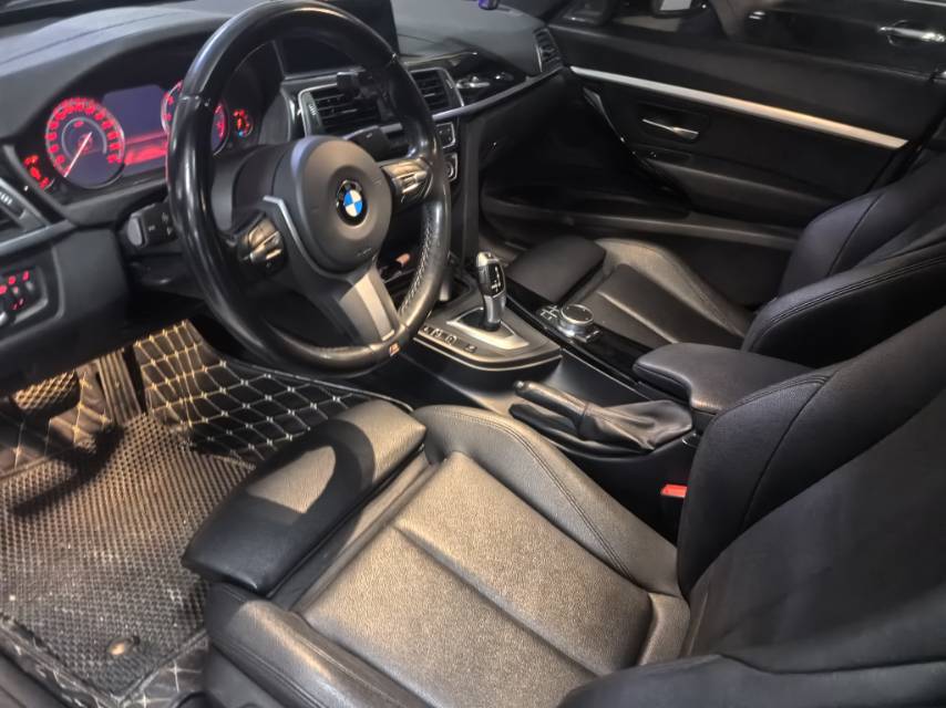 BMW 3 Series GT 2020 car image #5