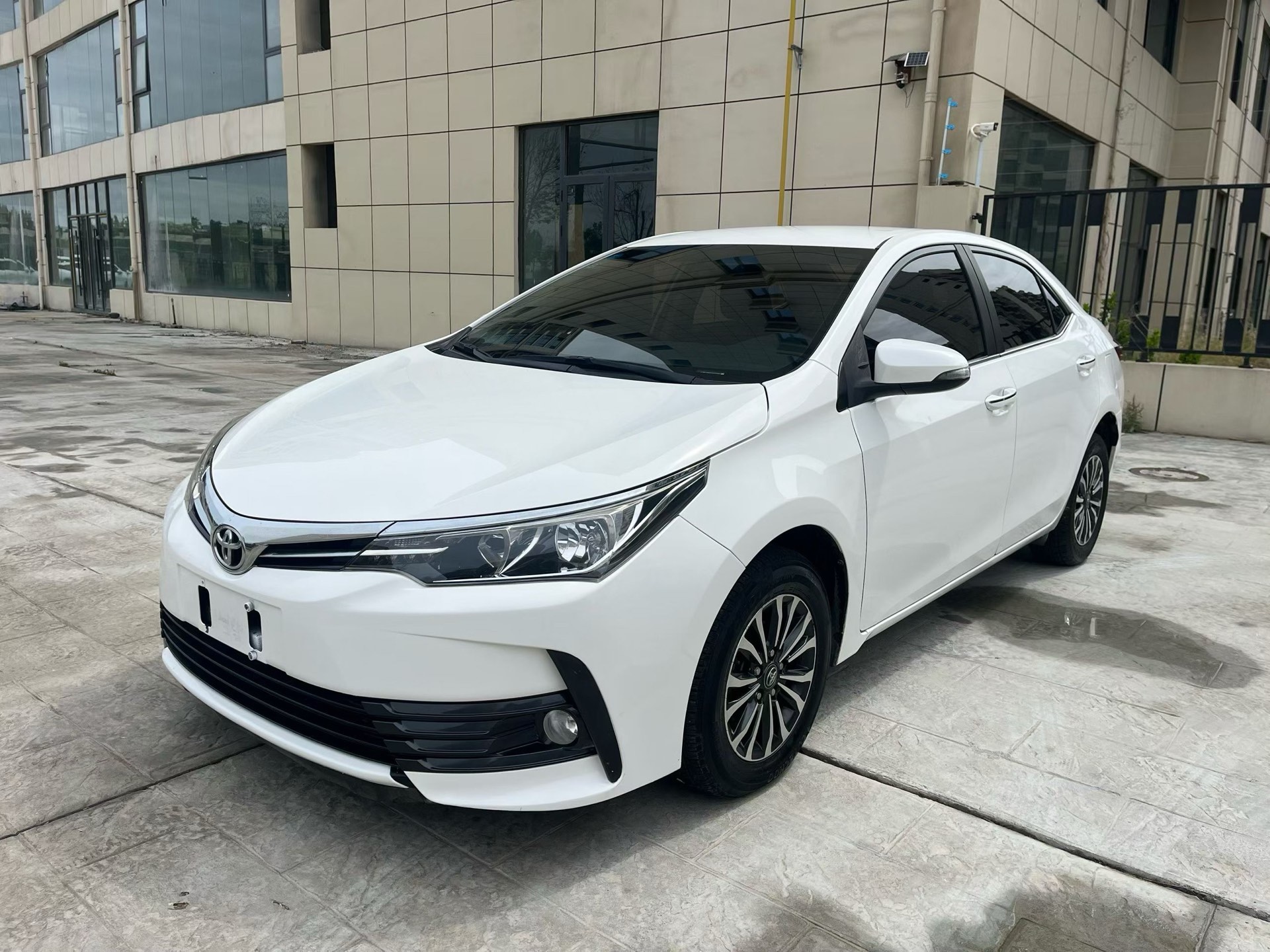 Toyota Corolla 2019 car image 