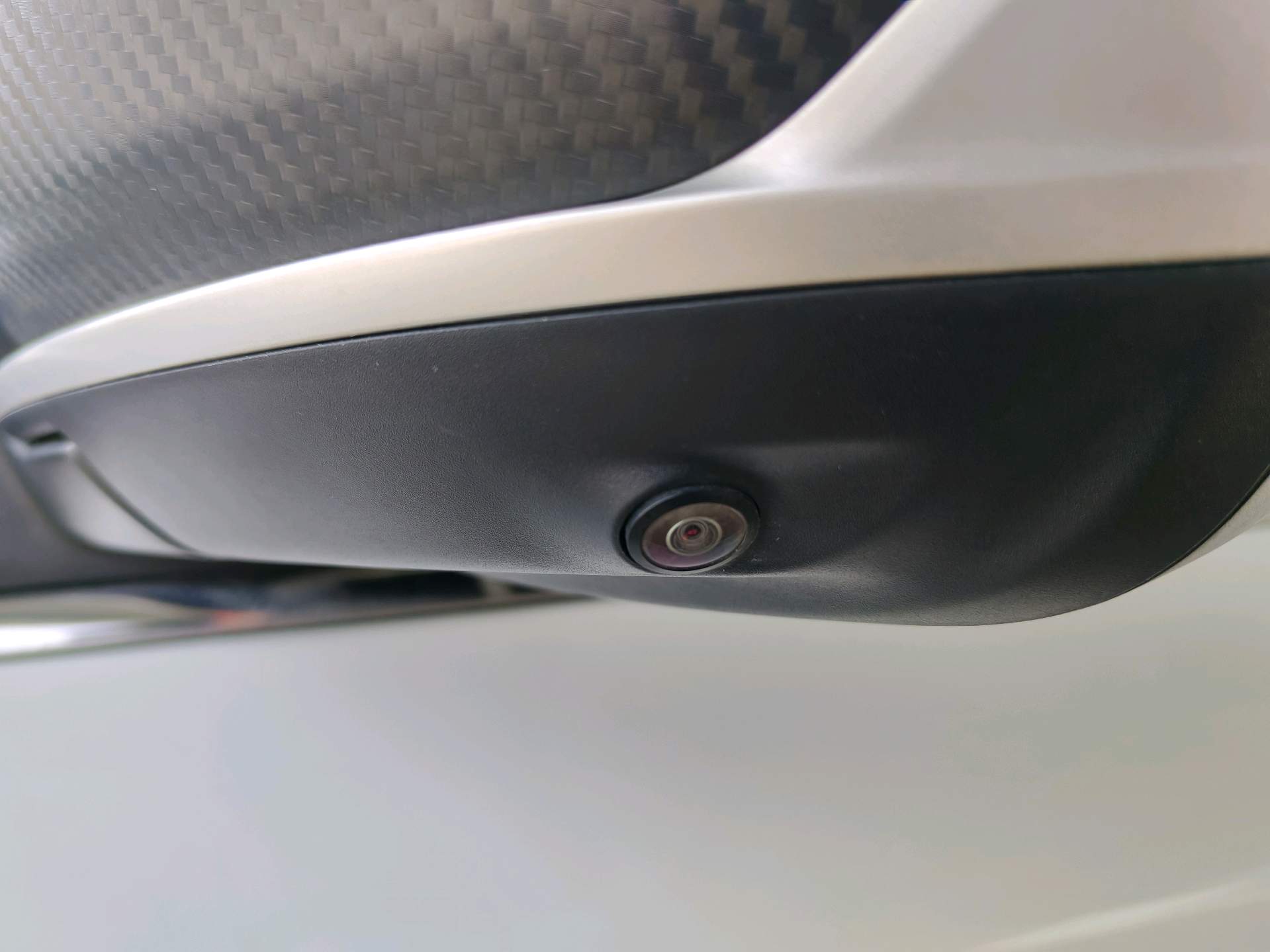 GEELY Coolray 2022 изображение автомобиля #6