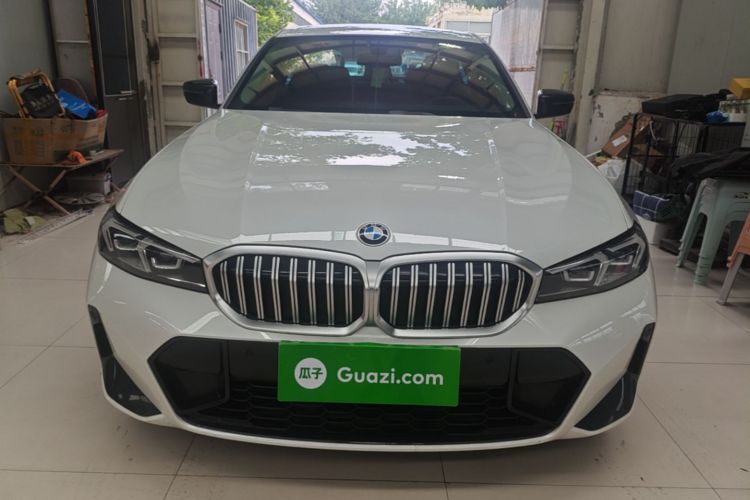 BMW 3 Series 2024 #3 BMW 3 Series 2024 car image #3