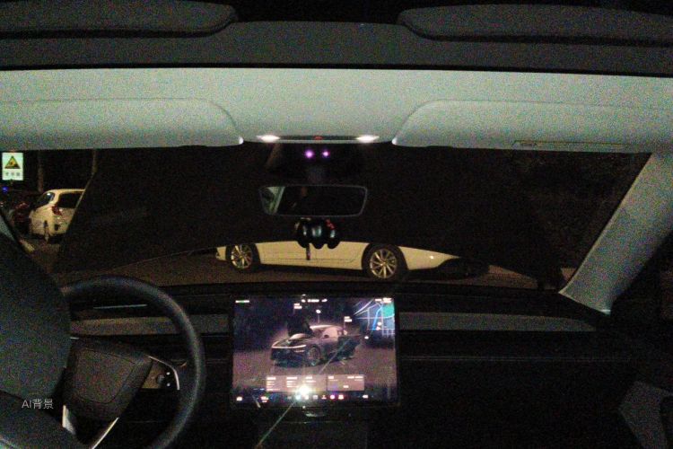Tesla Model Y 2025 #20 Tesla Model Y 2025 car image #20