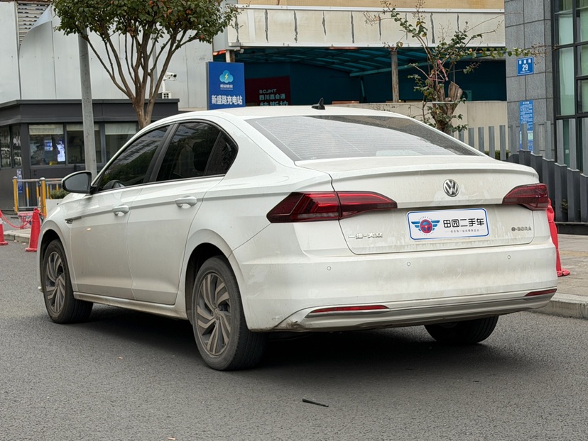 Volkswagen Bora Pure Electric 2021 car image #3