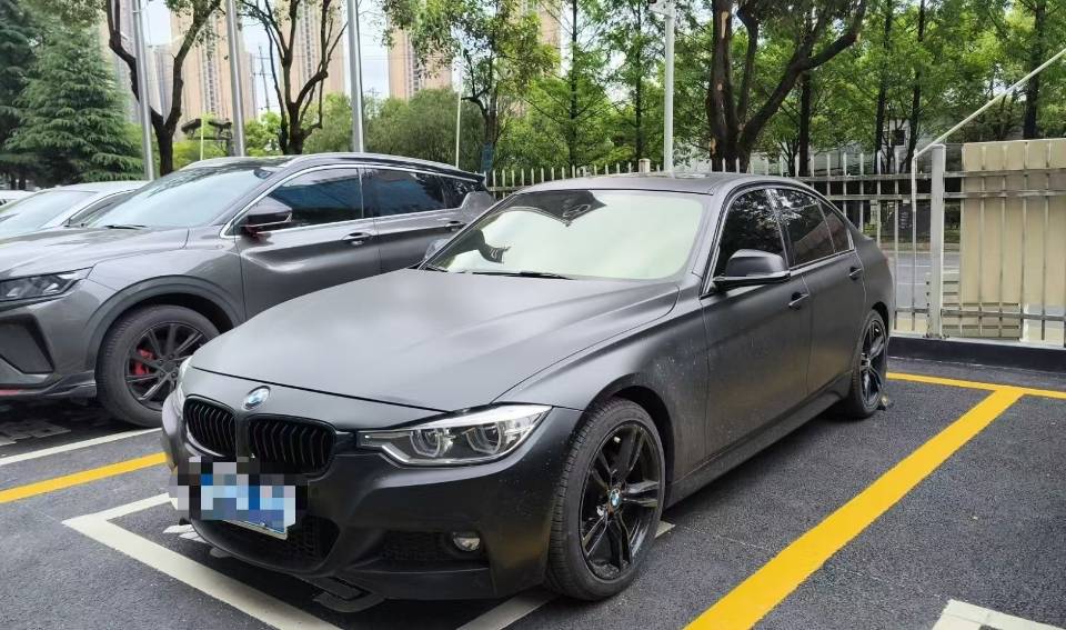 BMW 3 Series 2019 image de voiture 