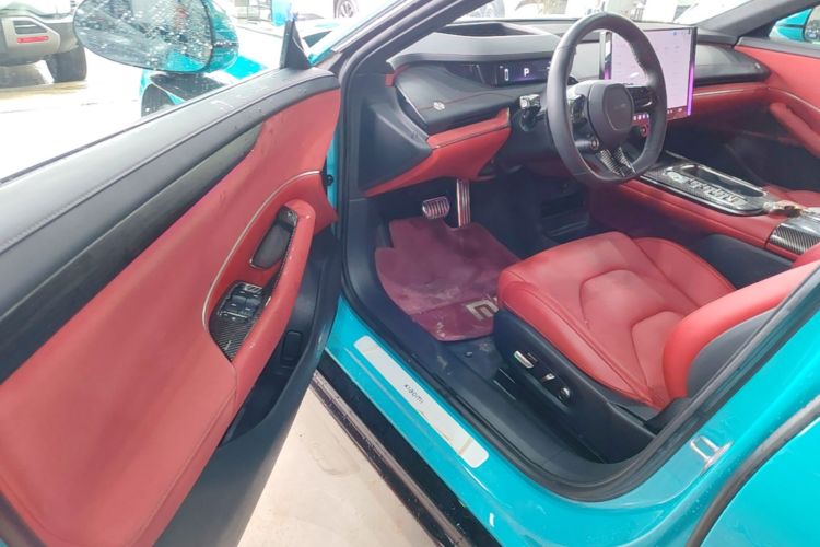MI SU7 2024 car image #16