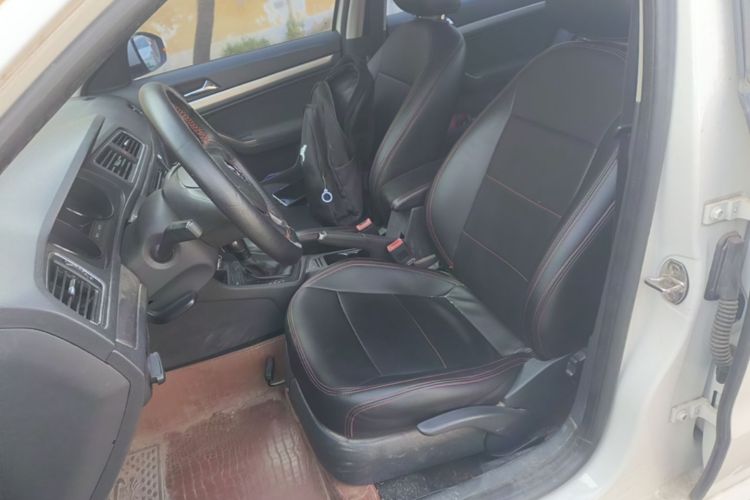 Volkswagen Lavida 2016 car image #15