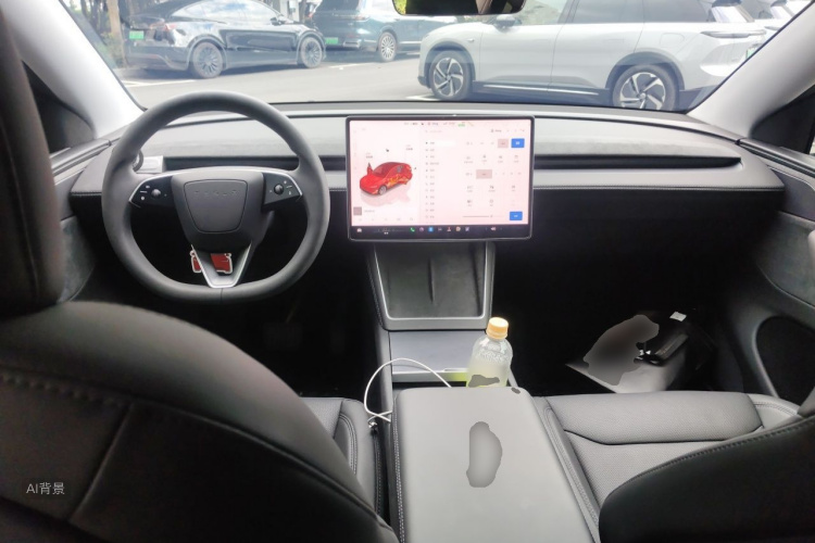 Tesla Model Y 2025 car image #11