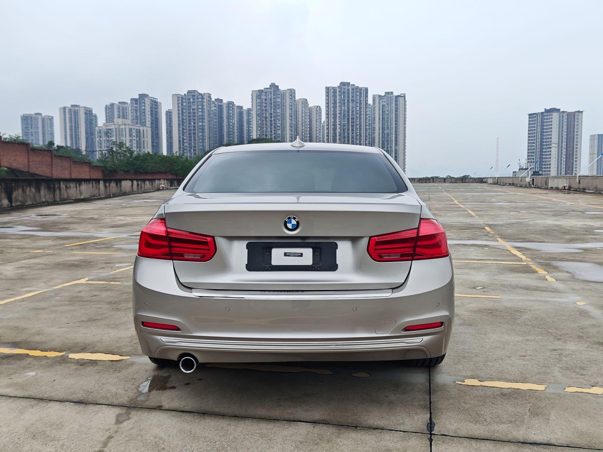 BMW 3 Series 2016 car image #3