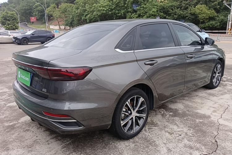 GEELY Emgrand 2022 #7 GEELY Emgrand 2022 car image #7