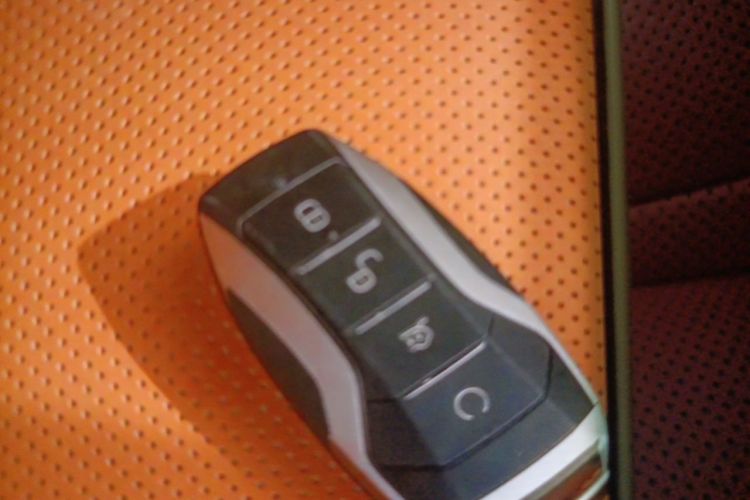 BYD Han 2021 car image #11