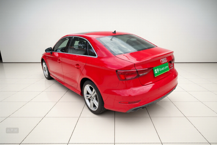 Audi A3 2019 immagine di auto #5