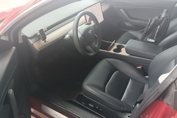 Tesla Model 3 2020 #16 Tesla Model 3 2020 car image #16
