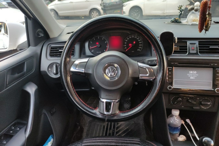Volkswagen Santana 2016 #11 Volkswagen Santana 2016 car image #11