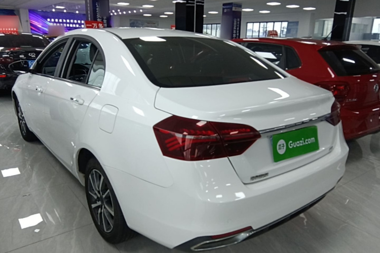 GEELY Emgrand 2020 #5 GEELY Emgrand 2020 car image #5