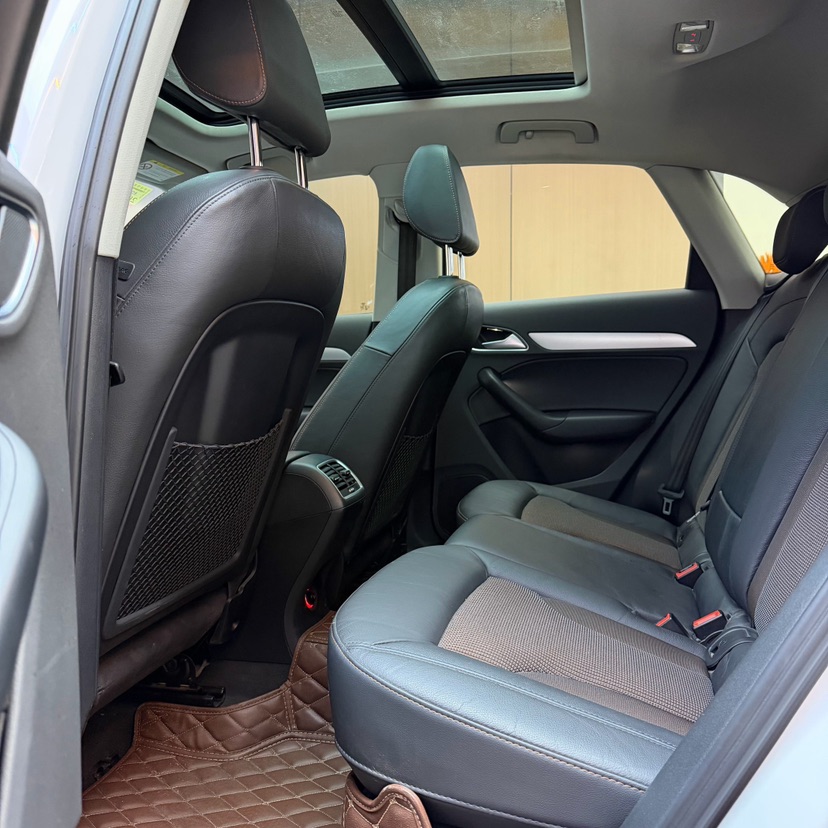 Audi Q3 2018 imagen de coche #5