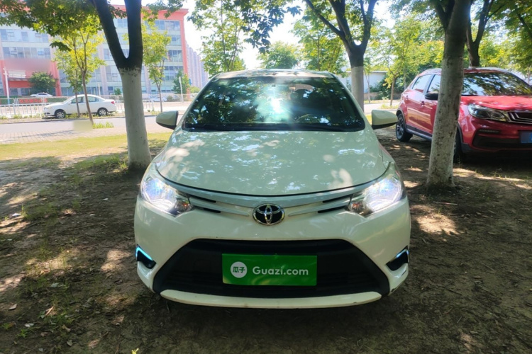 Toyota Vios 2015 car image #3