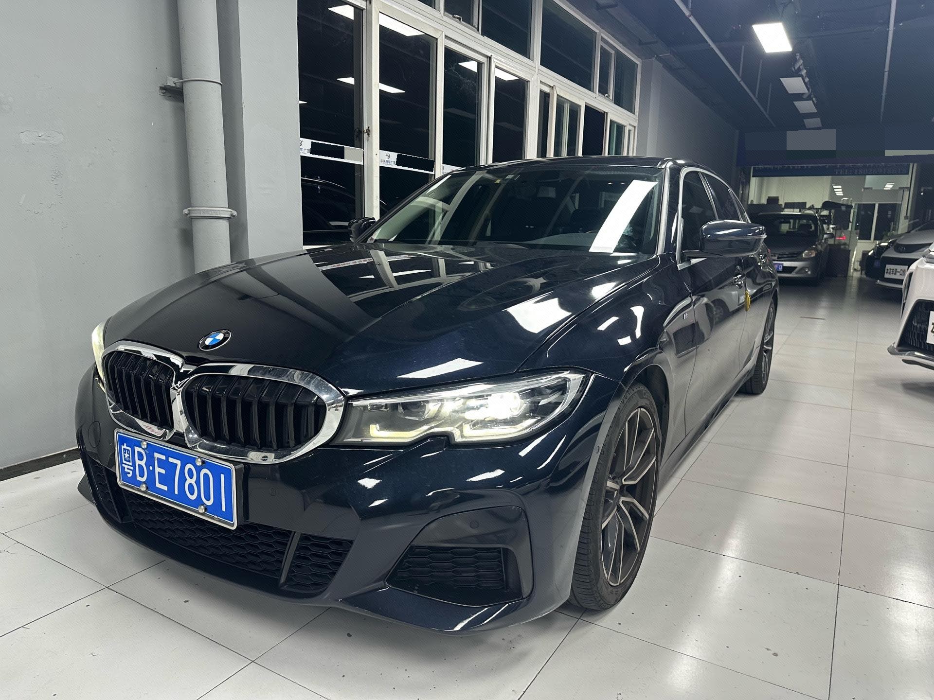 BMW 3 Series 2020 BMW 3 Series 2020 car image