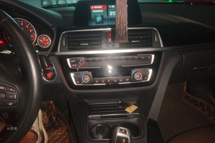 BMW 3 Series 2018 #15 BMW 3 Series 2018 car image #15