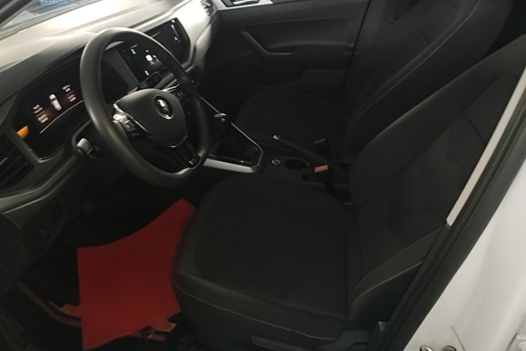 Volkswagen Polo 2023 car image #15