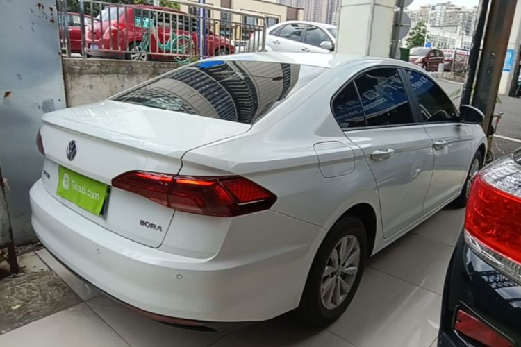 Volkswagen Bora 2019 car image #7