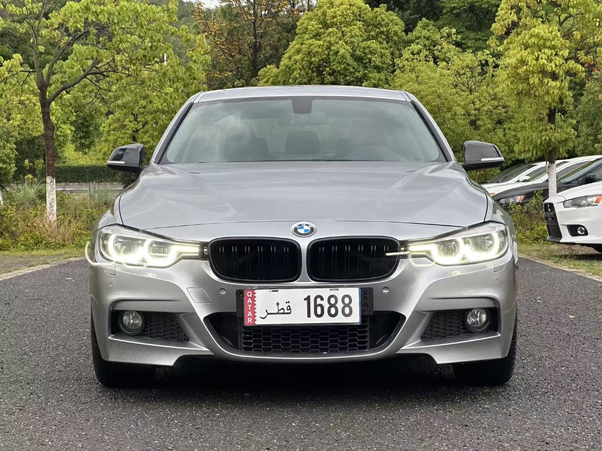 BMW 3 Series 2018 car image #2