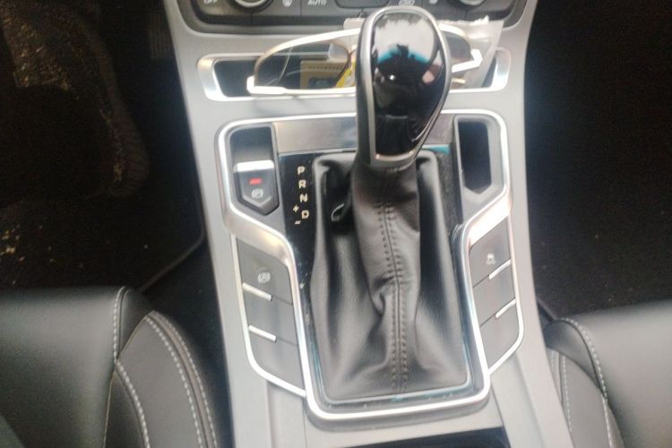 GEELY Emgrand 2018 #18 GEELY Emgrand 2018 car image #18