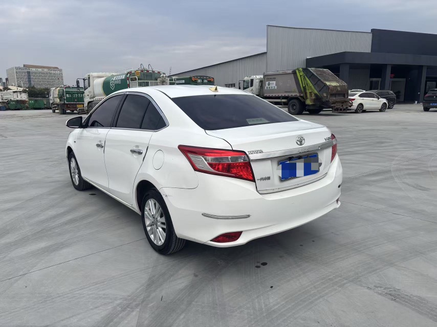 Toyota Vios 2015 #3 Toyota Vios 2015 car image #3