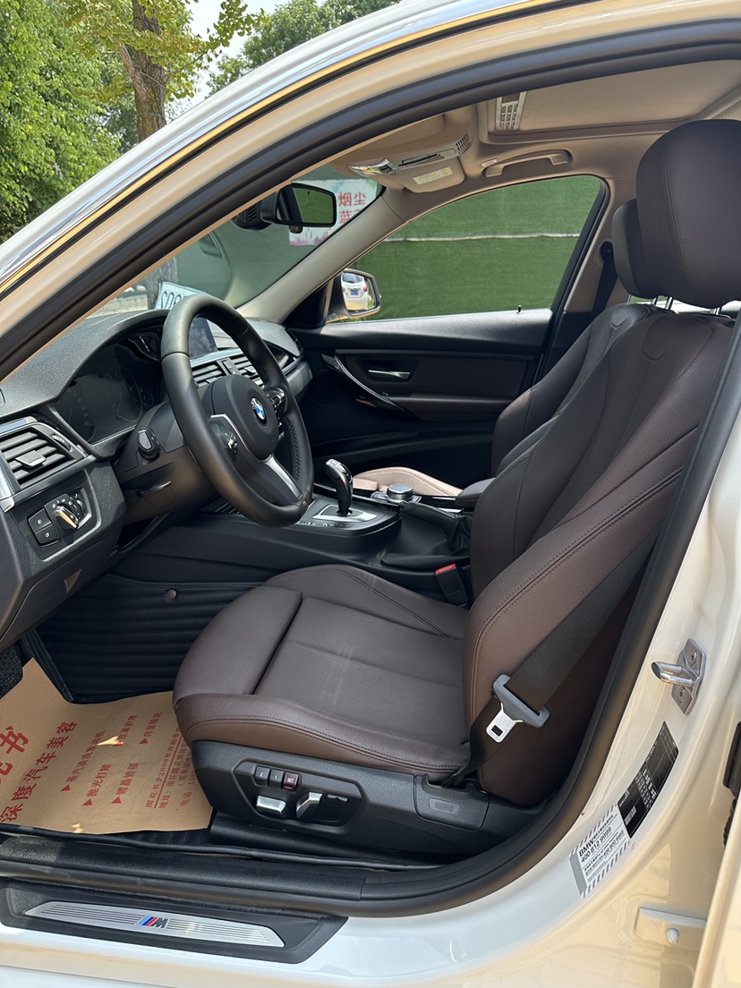BMW 3 Series 2019 #5 BMW 3 Series 2019 car image #5