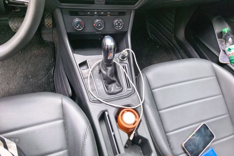 Volkswagen Lavida 2019 #16 Volkswagen Lavida 2019 car image #16