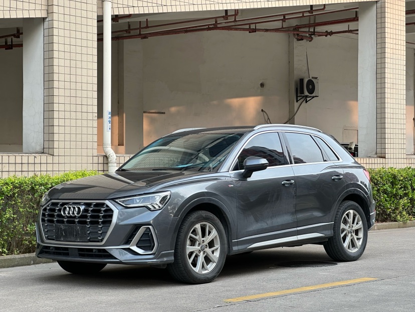 Audi Q3 2019 Audi Q3 2019 car image