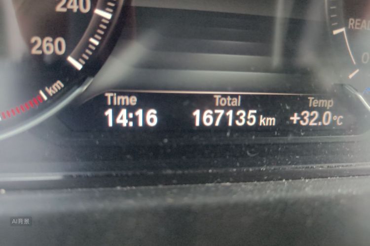 BMW 3 Series 2018 car image #14