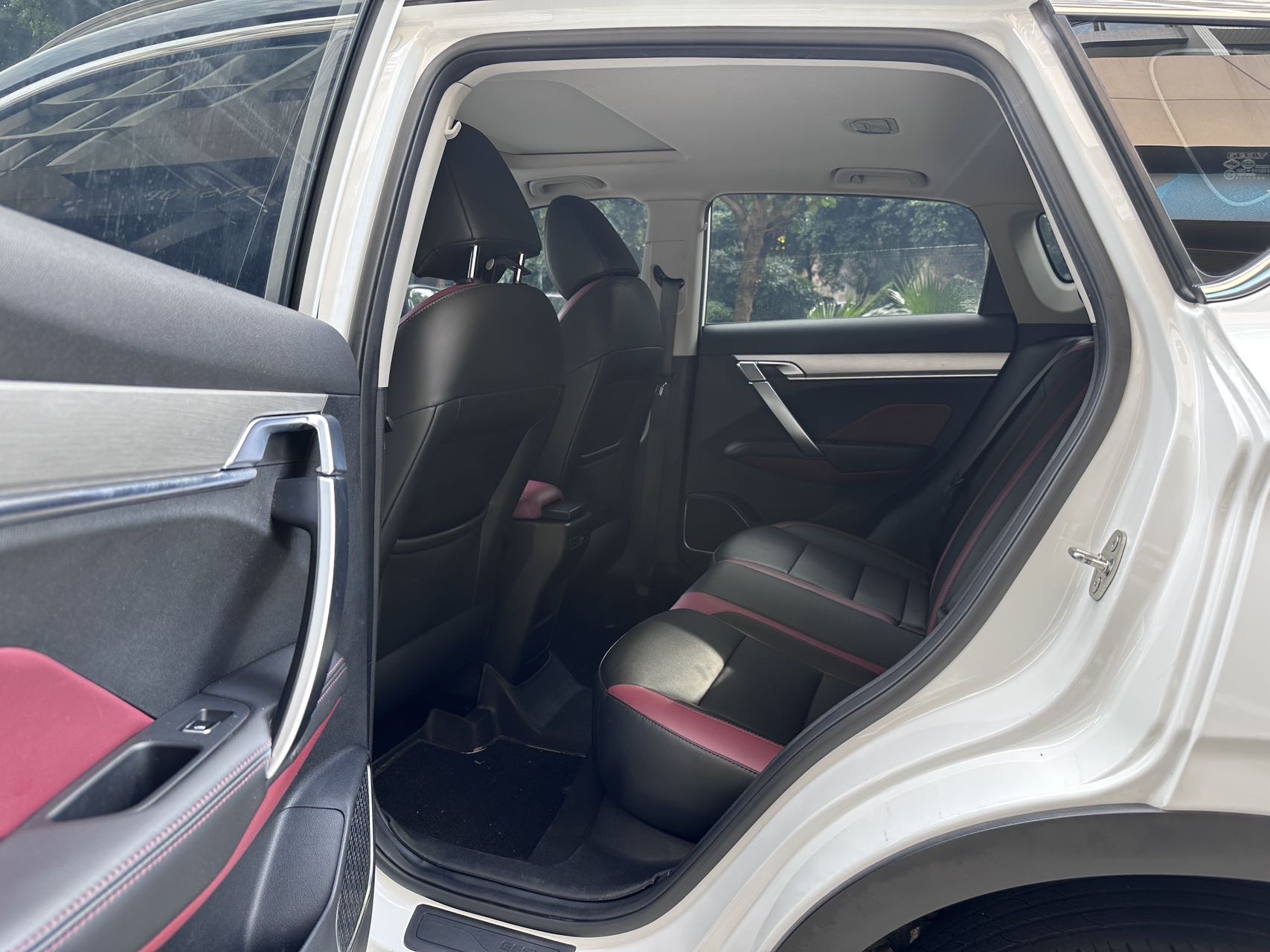 GEELY Coolray 2022 immagine di auto #6