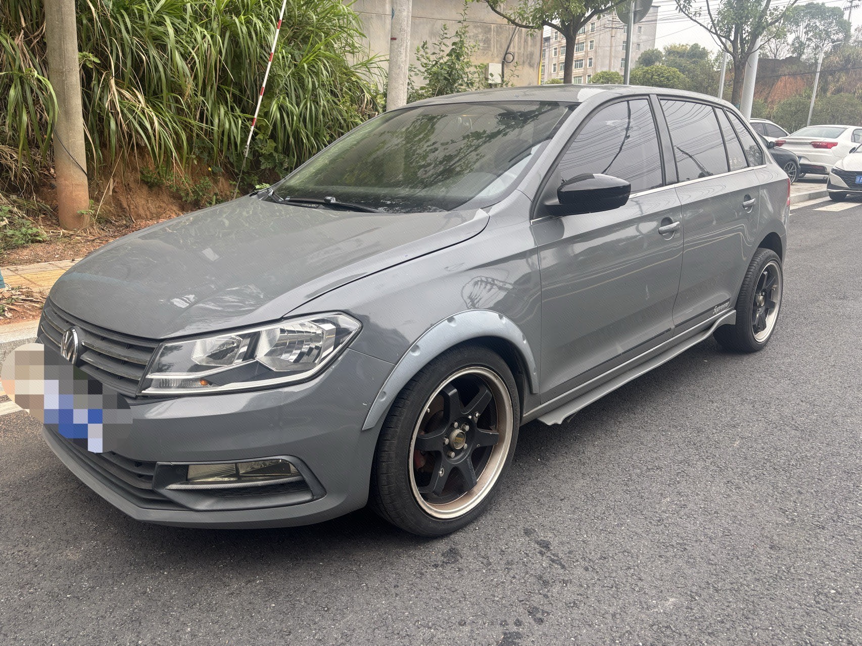 Volkswagen Santana 2015 car image 