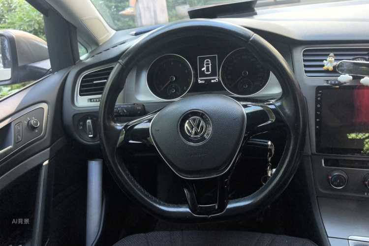 Volkswagen Golf 2017 car image #12