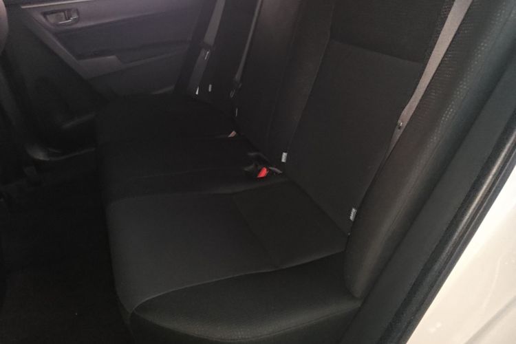 Toyota Corolla 2017 car image #17