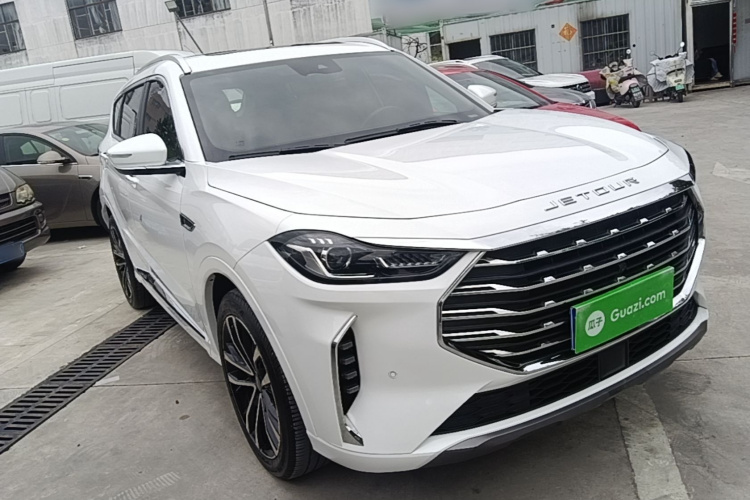 Jetour X70 PLUS 2022 car image #4