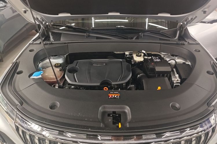 GEELY Boyue L 2025 car image #20
