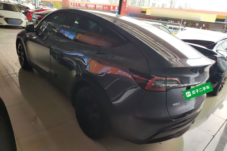 Tesla Model Y 2021 #5 Tesla Model Y 2021 immagine di auto #5