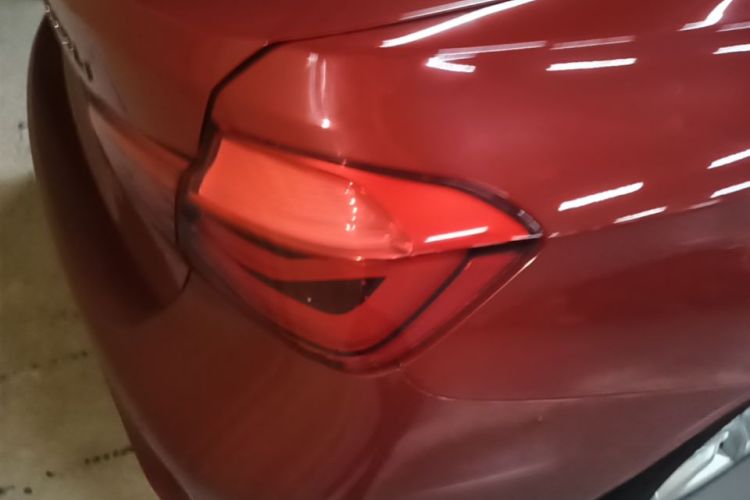 BMW 3 Series 2018 #8 BMW 3 Series 2018 immagine di auto #8