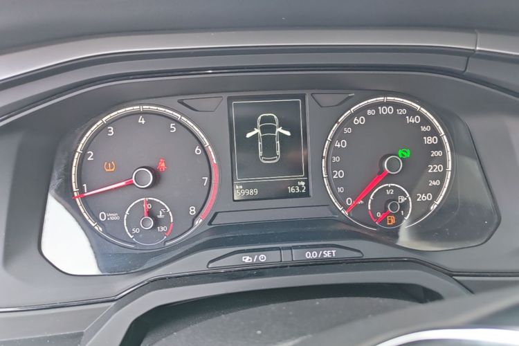 Volkswagen Polo 2021 car image #12