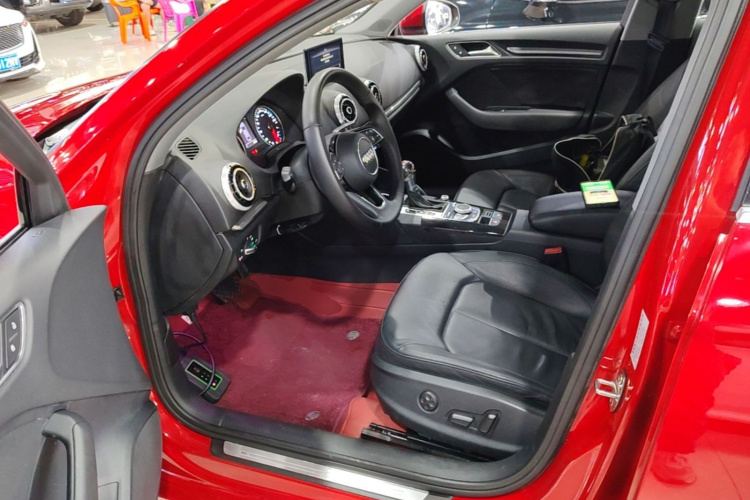 Audi A3 2017 car image #15