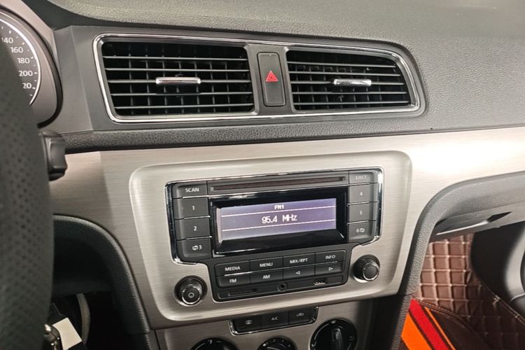 Volkswagen Lavida 2016 imagen de coche #17