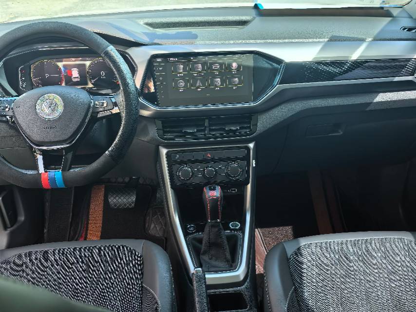 Volkswagen T-Cross 2022 imagem de carro #4