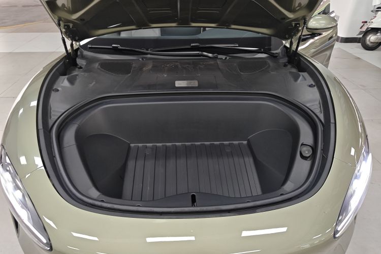 MI SU7 2024 immagine di auto #20