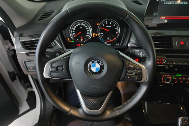 BMW X1 2022 #11 BMW X1 2022 car image #11