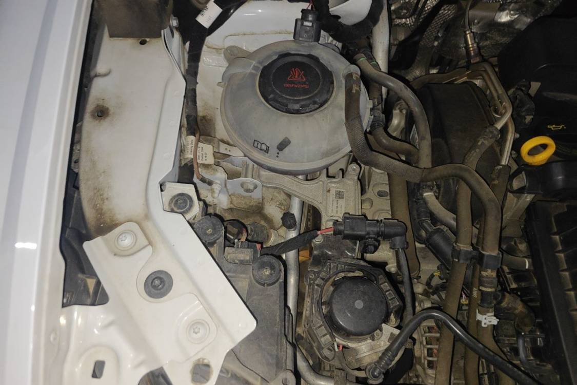 Audi Q3 2021 #11 Audi Q3 2021 car image #11