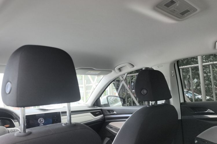 Volkswagen Bora 2024 car image #18